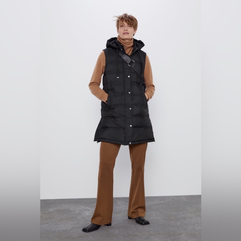 Zara Black Quilted Hooded Long Puffer Vest - Picture 5 of 9